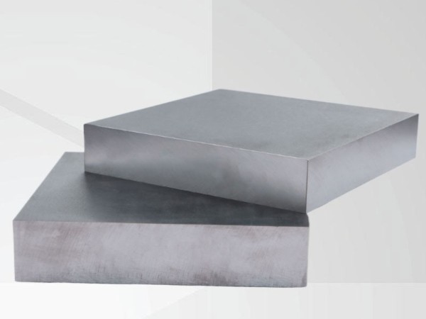 沖壓鈦料用什么模具鋼材料