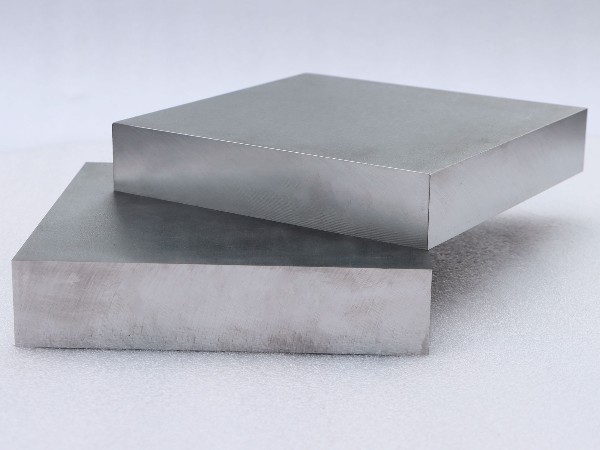 cr12模具鋼多少錢一公斤？