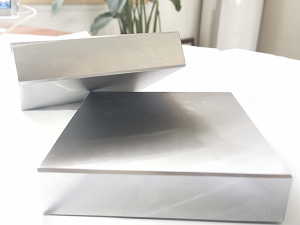 隆實硅橡膠模具鋼加工